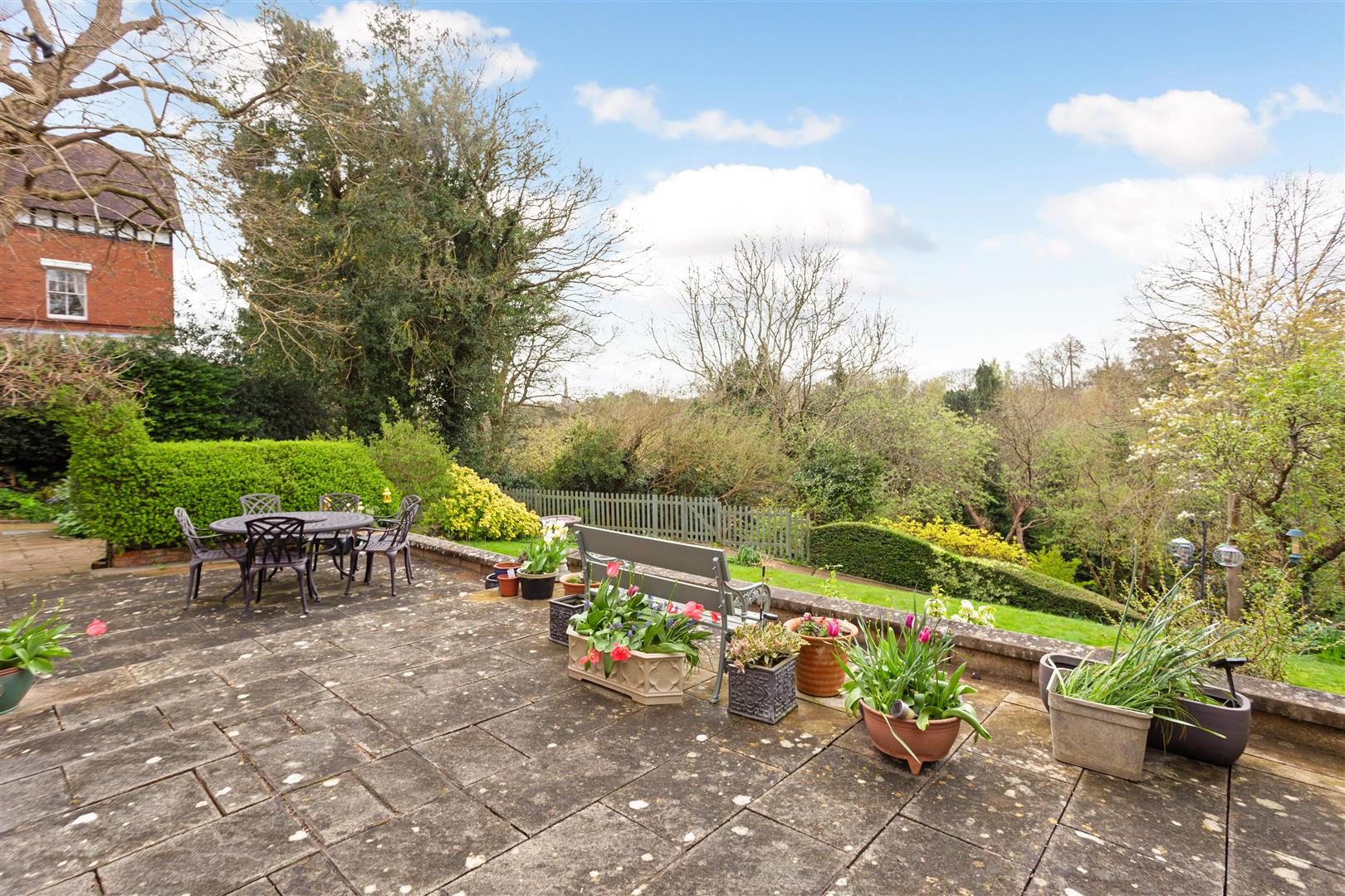 27, Kennedy Road, Shrewsbury, SY3 7AB Estate Agents & Auctioneers